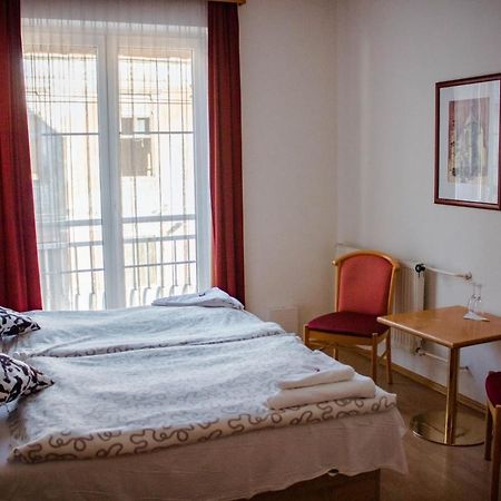 Hotel Kerling Banská Štiavnica Extérieur photo