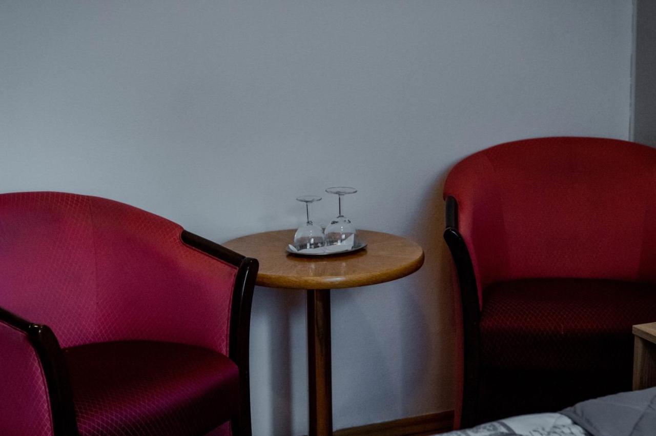 Hotel Kerling Banská Štiavnica Extérieur photo