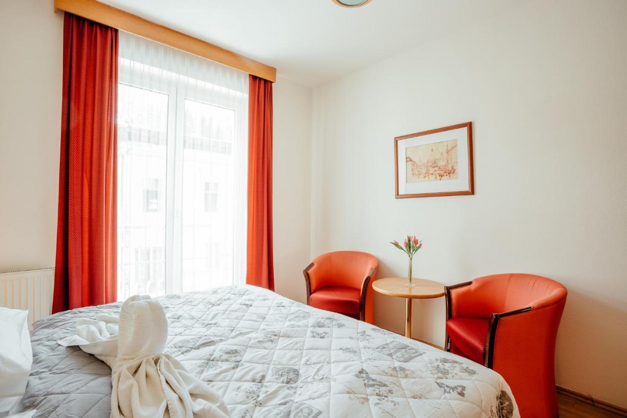 Hotel Kerling Banská Štiavnica Extérieur photo