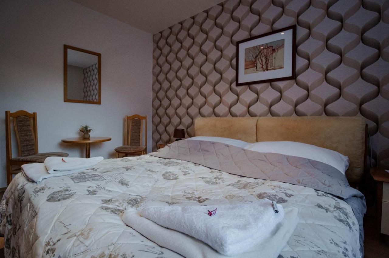 Hotel Kerling Banská Štiavnica Extérieur photo